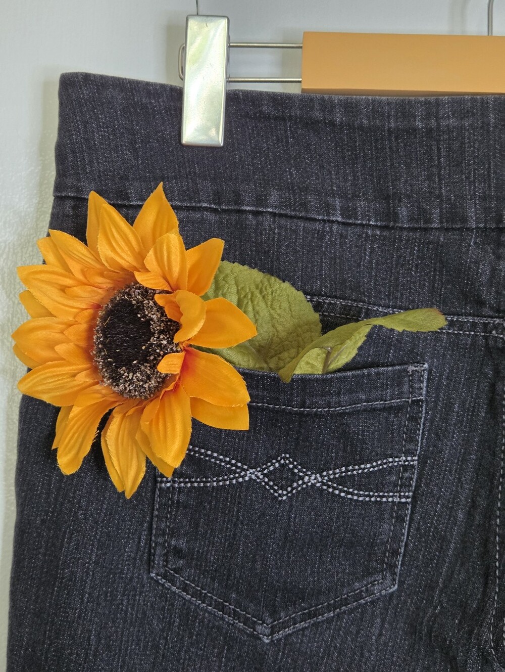 Eldorado Women's Size 14 Black Jeans Mid-Rise Skinny Fit Standard Length